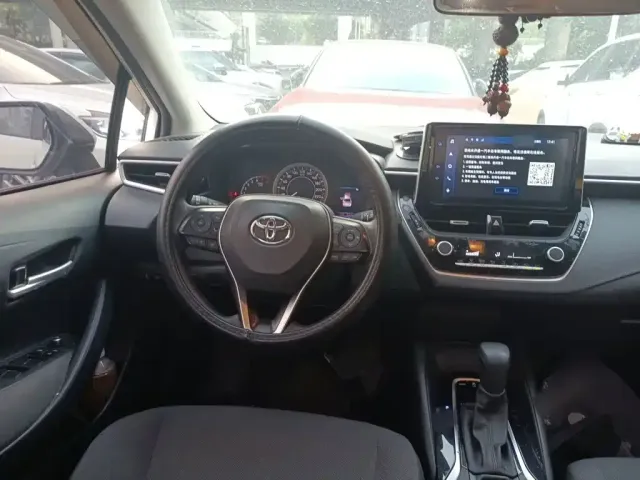 Toyota Corolla — Фото автомобиля 6