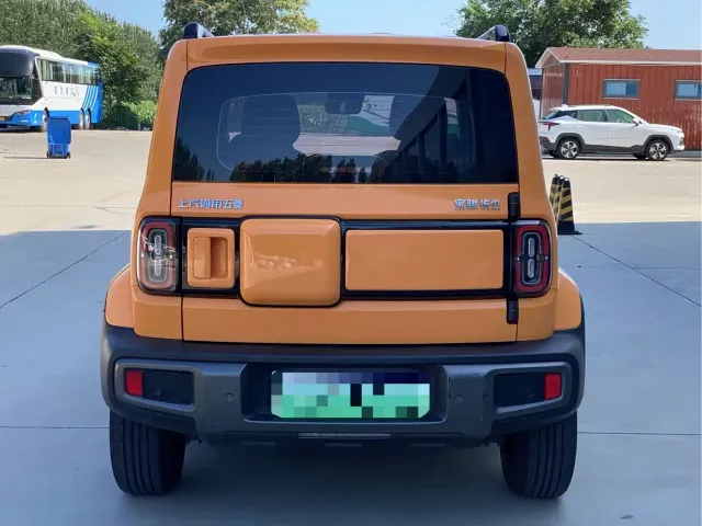 Baojun Yep — Фото автомобиля 8
