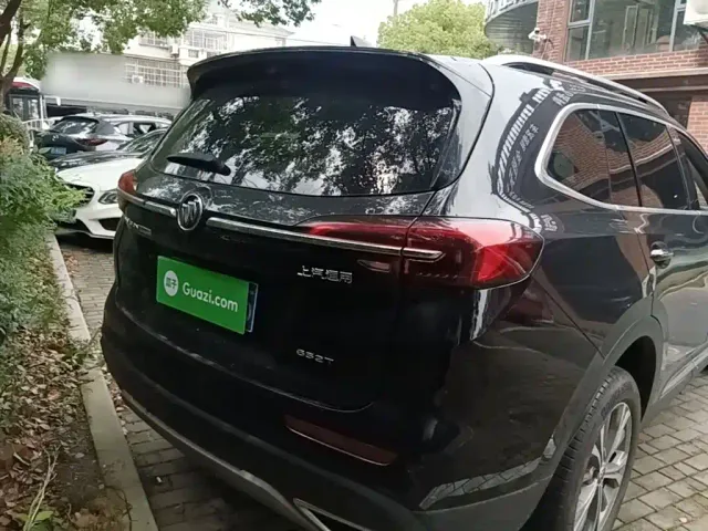 Buick Envision Plus — Фото автомобиля 5