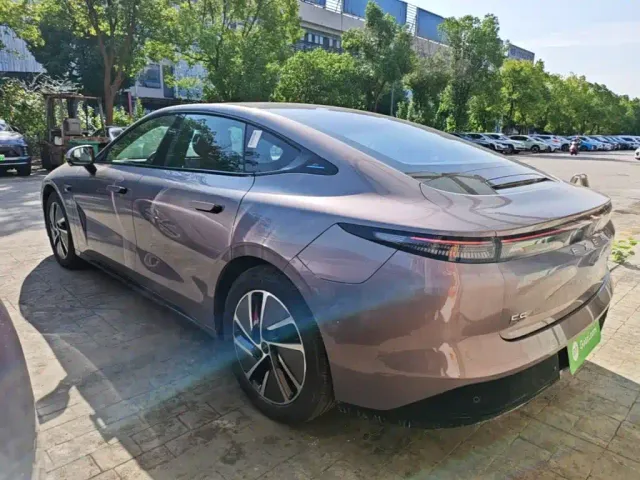 Exeed Exlantix ES — Фото автомобиля 4