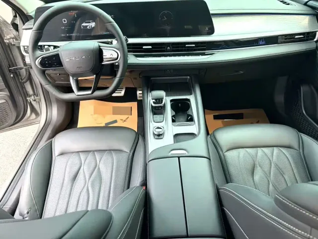 Chery Arrizo 8 — Фото автомобиля 9