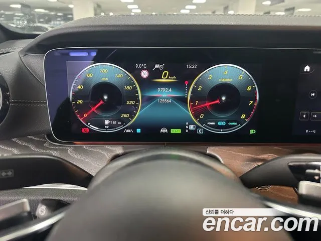 Mercedes-Benz E-Class E-класс W213 E350 4MATIC Exclusive — Фото автомобиля 8