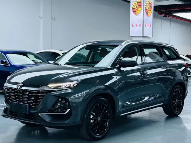 Фотография автомобиля — Changan CS75