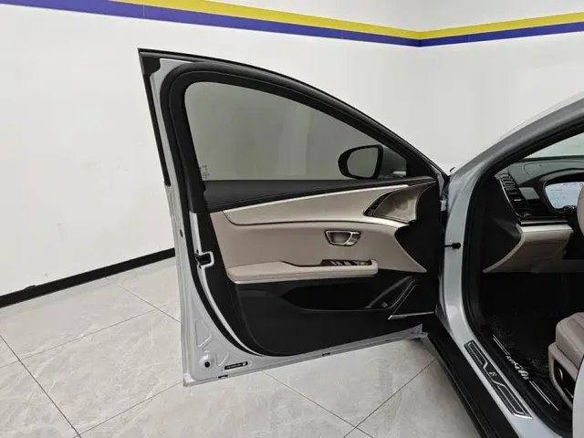 BYD Han — Фото автомобиля 7