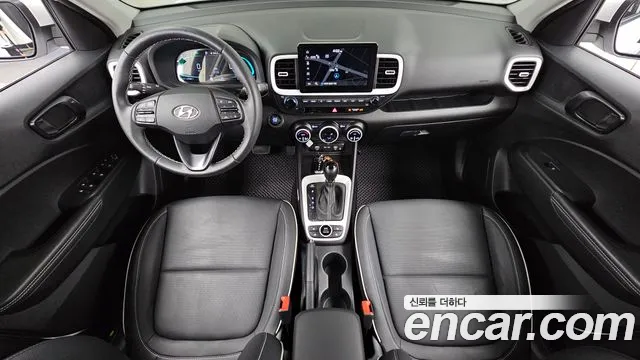 Hyundai Venue — Фото автомобиля 7