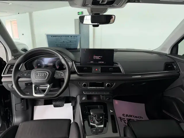 Audi Q5L — Фото автомобиля 9