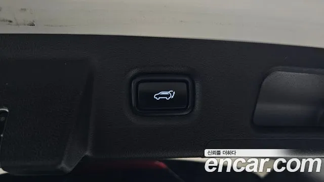 Hyundai Santa Fe — Фото автомобиля 21