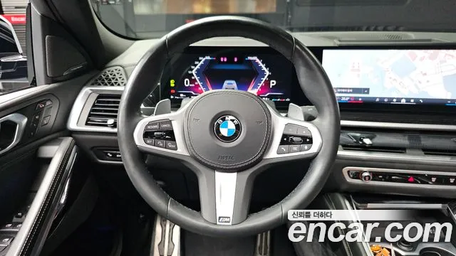 BMW X6 xDrive40i M Sport — Фото автомобиля 11