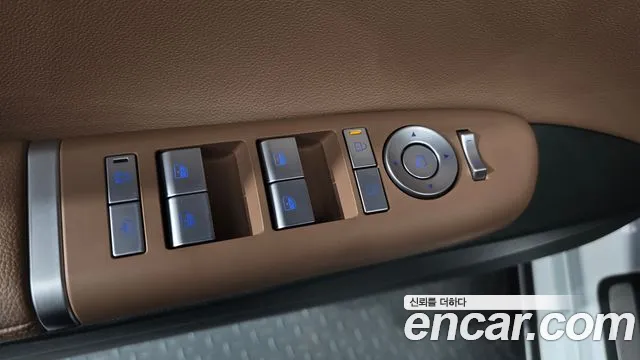 Hyundai Grandeur — Фото автомобиля 25