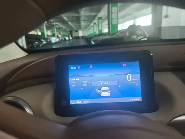 Wuling Hongguang Mini EV — Фото автомобиля 4