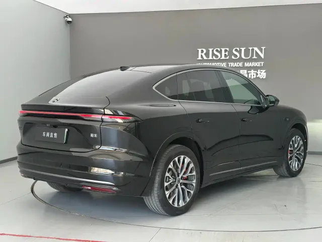 Nio EC6 — Фото автомобиля 5