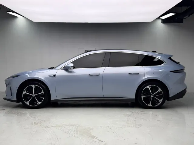 Nio ET5 Touring — Фото автомобиля 18