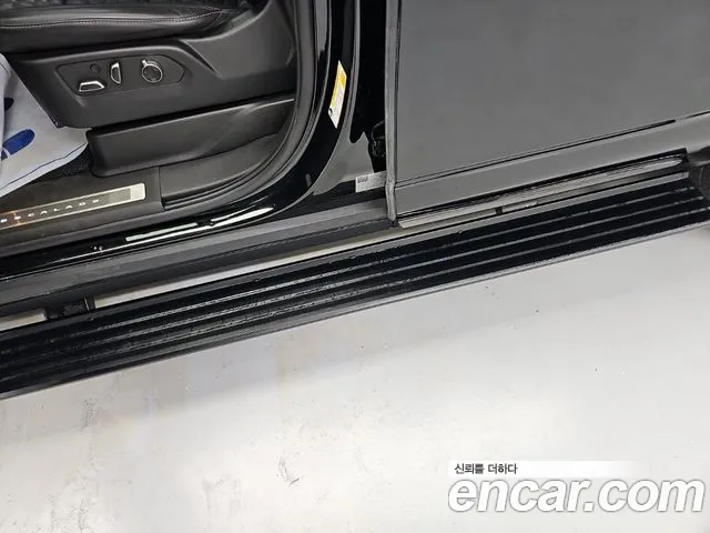 Cadillac Escalade 5th Gen — Фото автомобиля 13