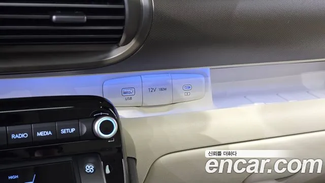 Hyundai Casper Casper Electric Inspiration — Фото автомобиля 11