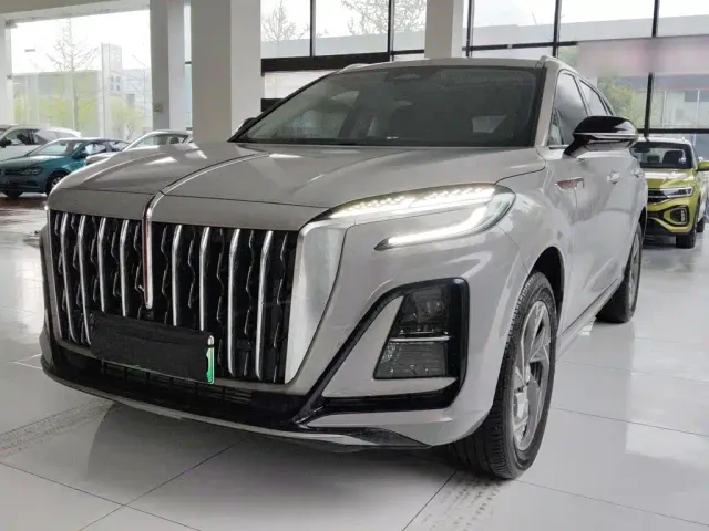 Фотография автомобиля — Hongqi HS3 PHEV