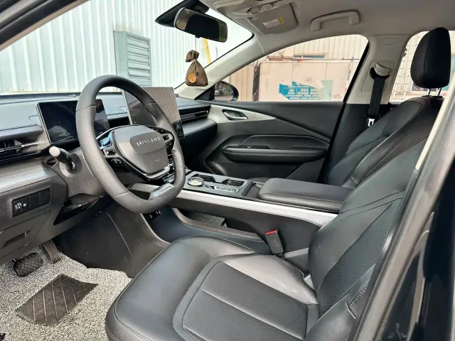 Wuling Starlight — Фото автомобиля 4