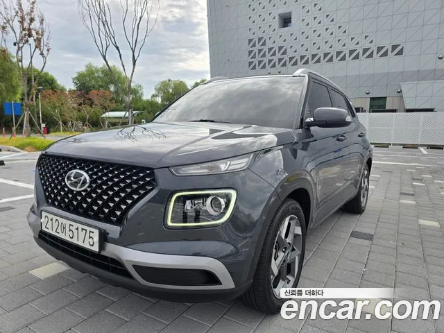 Фотография автомобиля — Hyundai Venue