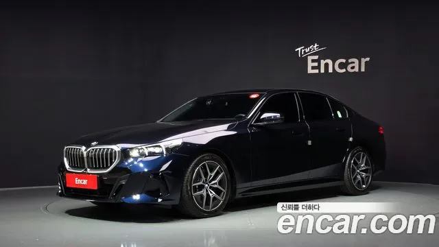 Фотография автомобиля — BMW 5 Series G60
