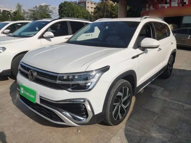 Фотография автомобиля — Volkswagen Tharu