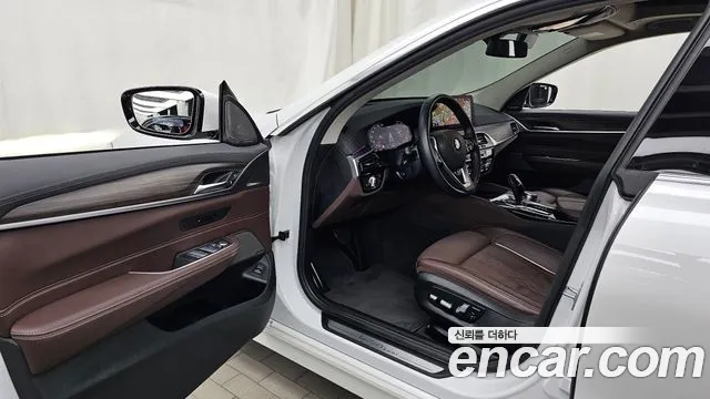 BMW Gran Turismo — Фото автомобиля 10