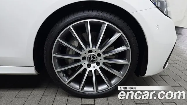 Mercedes-Benz E-Class E-класс W213 — Фото автомобиля 14