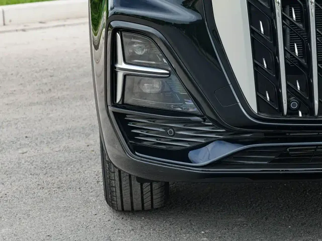 Hongqi HS5 — Фото автомобиля 10