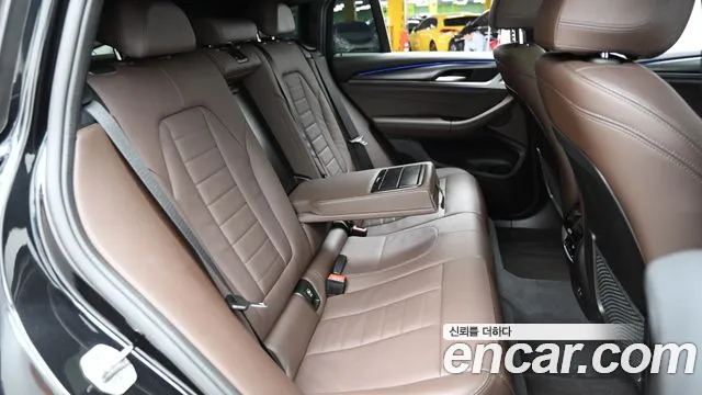 BMW X4 xDrive20i M Sport — Фото автомобиля 12