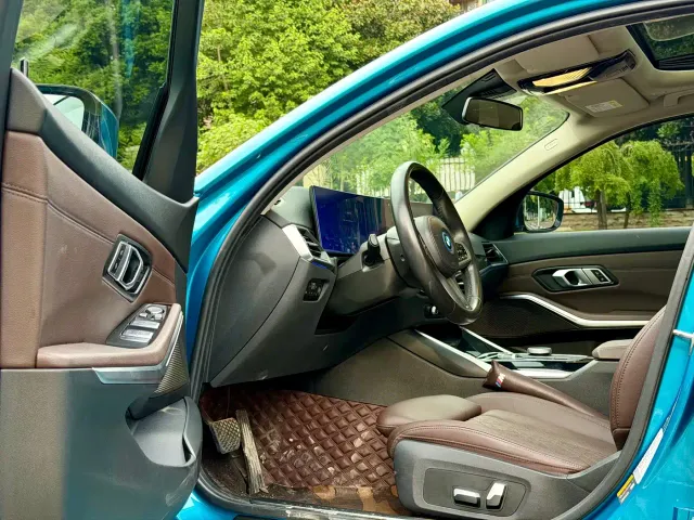 BMW i3 — Фото автомобиля 7