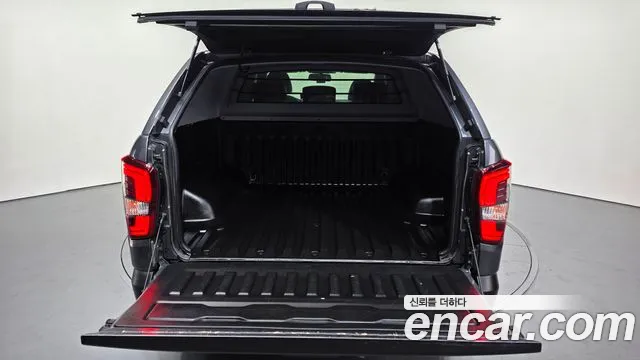 KG_Mobility_Ssangyong Rexton Новый Rexton Sport Дизель 2.2 4WD — Фото автомобиля 20