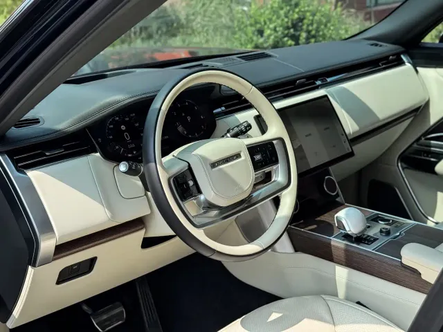 Land Rover Range Rover — Фото автомобиля 4