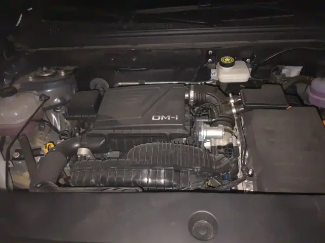 BYD Song Pro — Фото автомобиля 16
