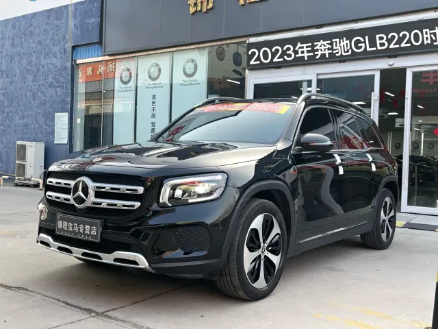 Mercedes-Benz GLB-Class — Фото автомобиля 2