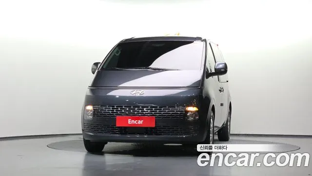 Hyundai Staria Staria Карго 3 места — Фото автомобиля 2