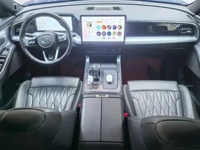 GAC Trumpchi GS8 — Фото автомобиля 9