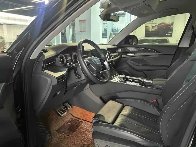 Audi Q6 — Фото автомобиля 3