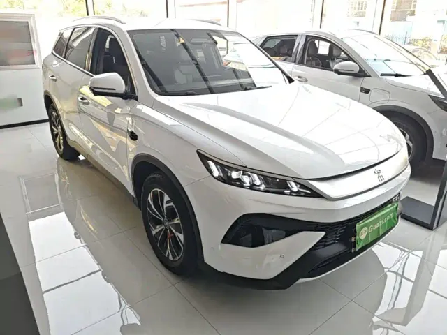 BYD Song Pro — Фото автомобиля 3