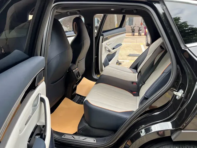 BYD Song PLUS — Фото автомобиля 7