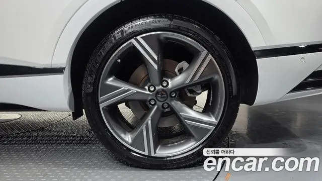 Genesis GV80 — Фото автомобиля 6