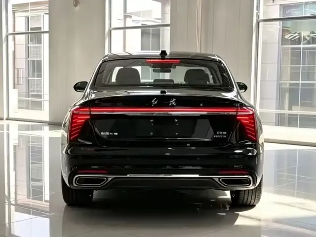 Hongqi H5 — Фото автомобиля 9