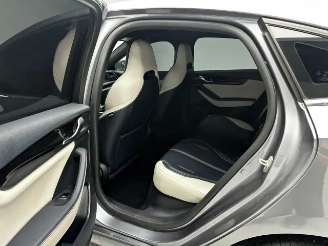 BYD Qin PLUS — Фото автомобиля 11