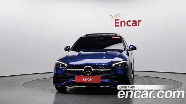 Mercedes-Benz C-Class — Фото автомобиля 3