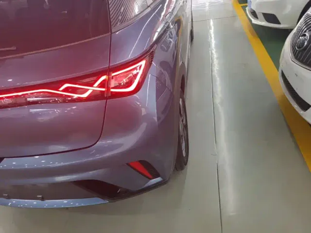 BYD Dolphin — Фото автомобиля 7