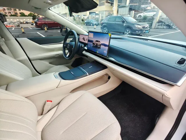 Buick Electra L7 — Фото автомобиля 18
