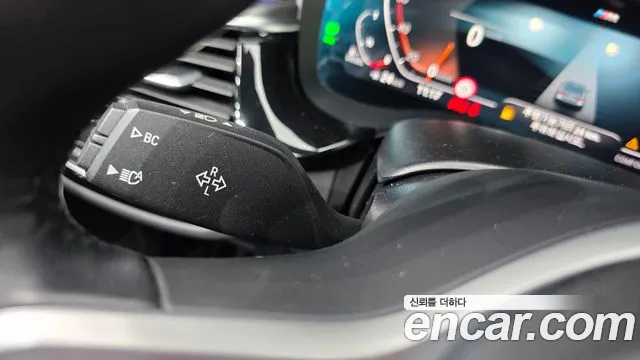 BMW 5-Series 5 серия (G30) 523d M Sport — Фото автомобиля 26