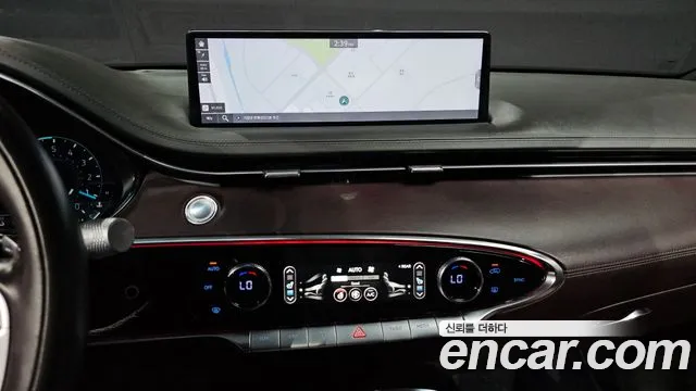 Genesis GV70 2.5T Бензин AWD — Фото автомобиля 13