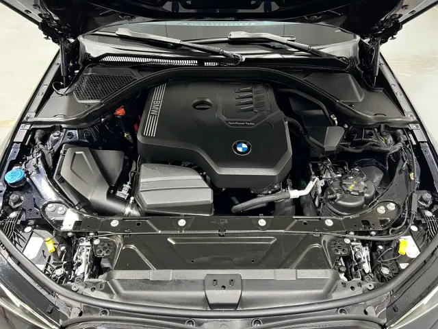 BMW 3 Series — Фото автомобиля 9