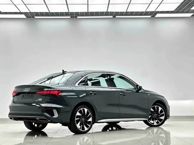 Audi A3 — Фото автомобиля 5