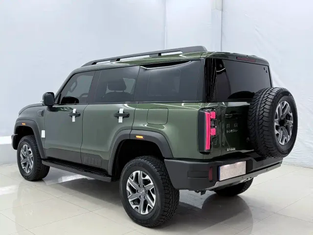 BAIC BJ40 — Фото автомобиля 14