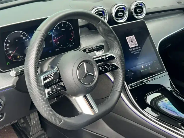 Mercedes-Benz C-Class — Фото автомобиля 2