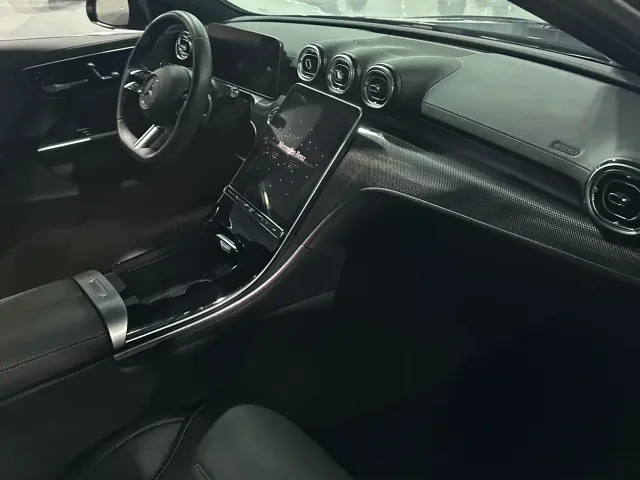 Mercedes-Benz C-Class — Фото автомобиля 3